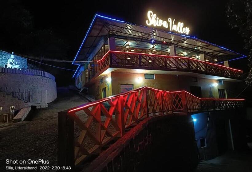 Shiva Valley Resort