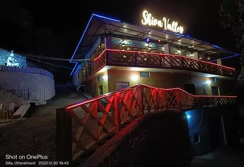 Shiva Valley Resort