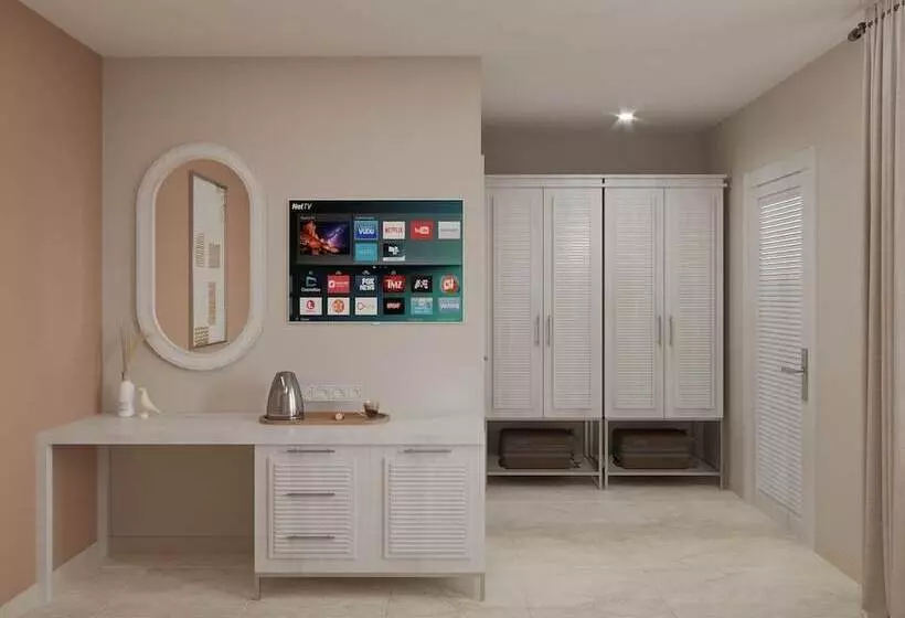 Suum Bodrum Hotel & Beach   Adult Only