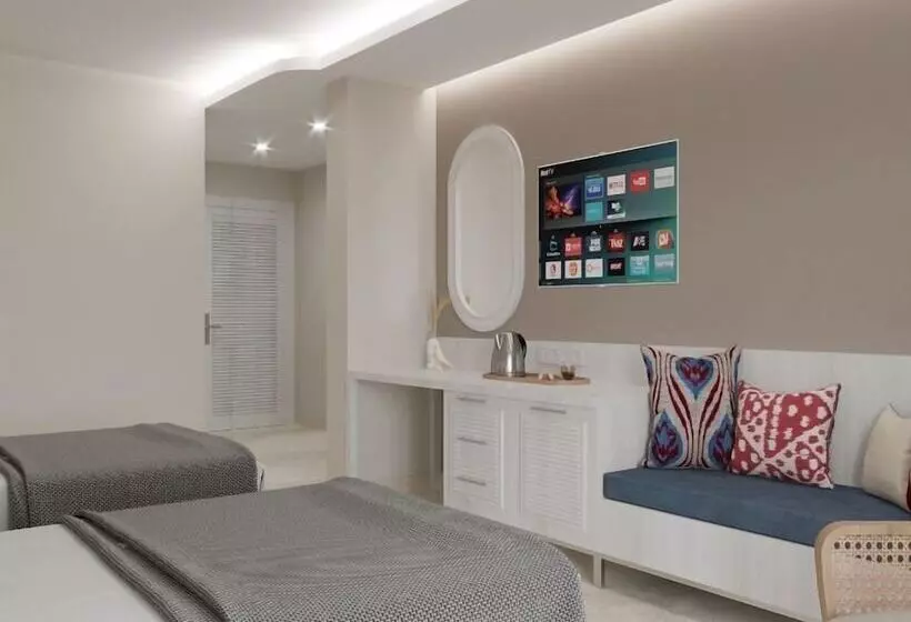 Suum Bodrum Hotel & Beach   Adult Only