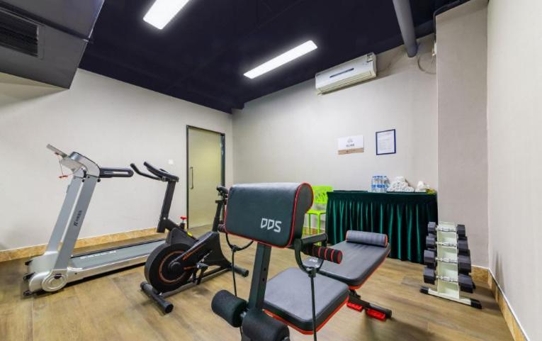 Zhanghe Hotel Haikou Xiuying Harbor Provincial People S Hospital