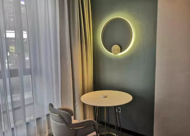 Zhanghe Hotel   Haikou Xiuying Harbor Provincial People S Hospital