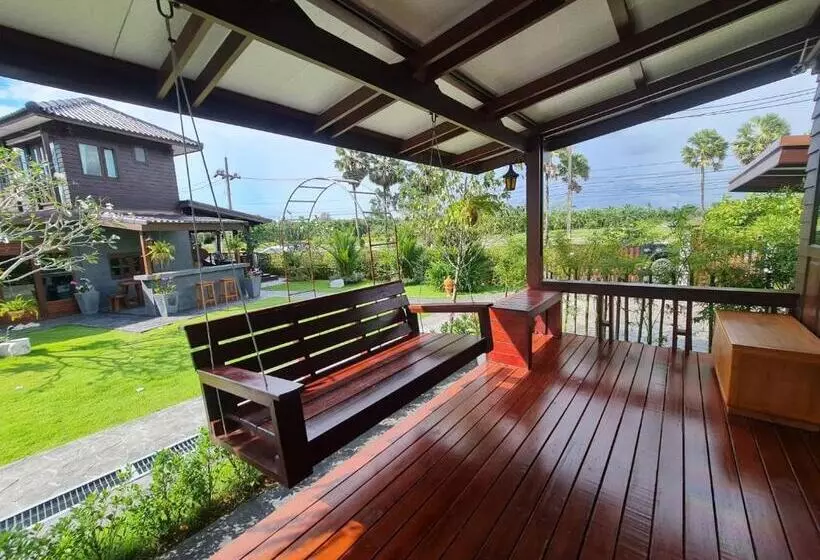 Aamiaismajoitus (B&B) Baan Ati Resort & Spa