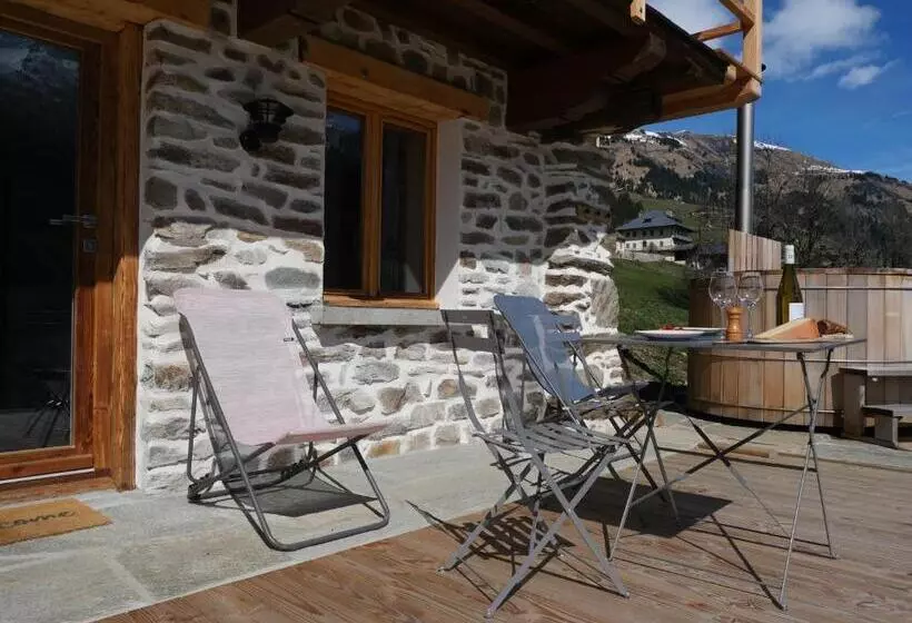 ベッドアンドブレックファースト La Ferme D Hauteluce   Chambre D Hôtes