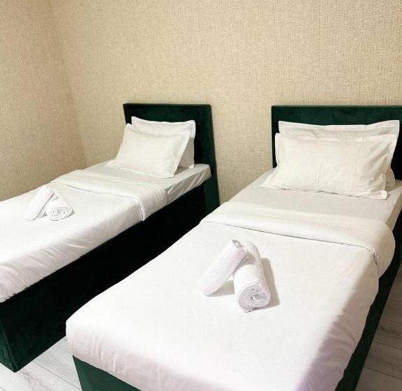 تختخواب و صبحانه Meiman