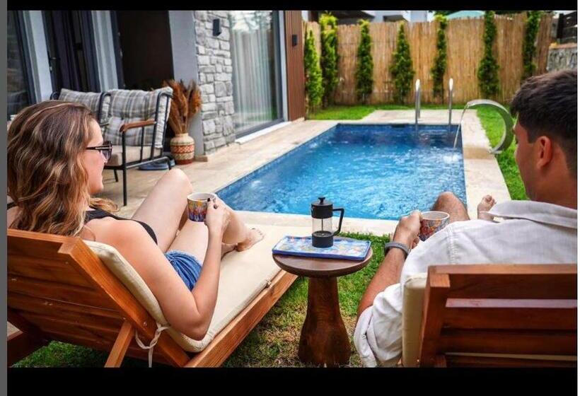 Bed and Breakfast Vital Home Sapanca Isıtmalı Havuzlu Villa&bungalov