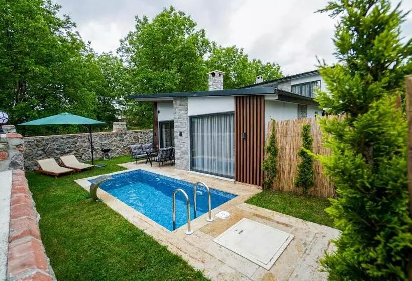 Aamiaismajoitus (B&B) Vital Home Sapanca Isıtmalı Havuzlu Villa&bungalov