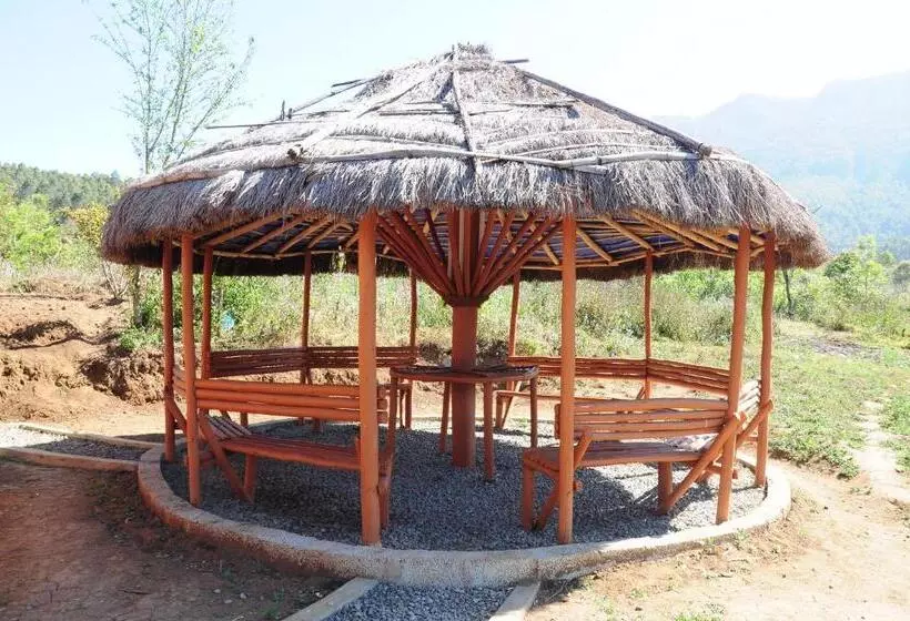 Cleveland Resorts Kanthalloor