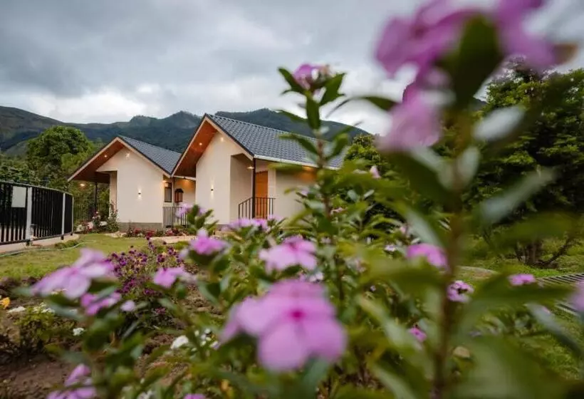 Cleveland Resorts Kanthalloor