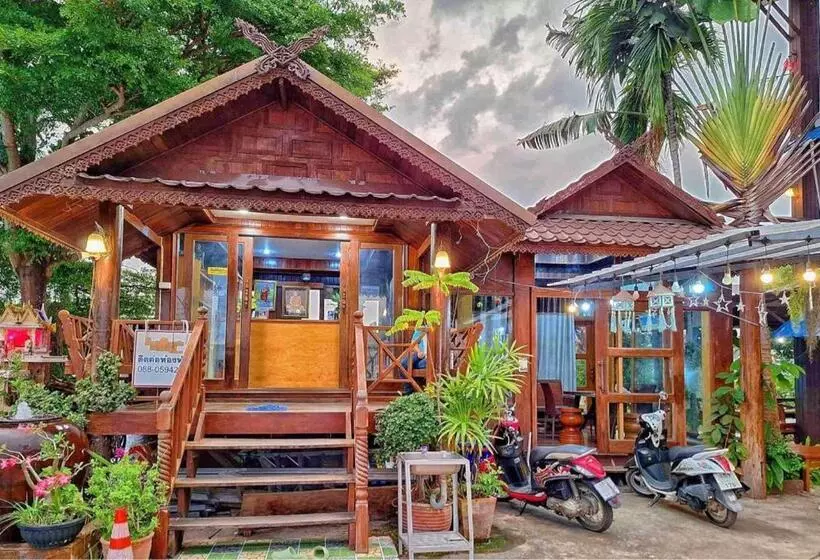 ホテル โรงแรมริเวอร์เลย แกรนด์วิว