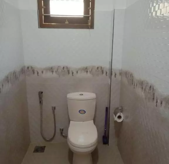 ホテル Coconut Villa Madiha