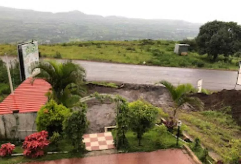 ホテル Green Valley,sarkhal