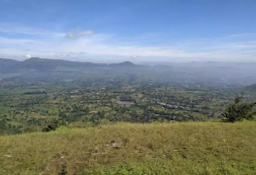 ホテル Green Valley,sarkhal