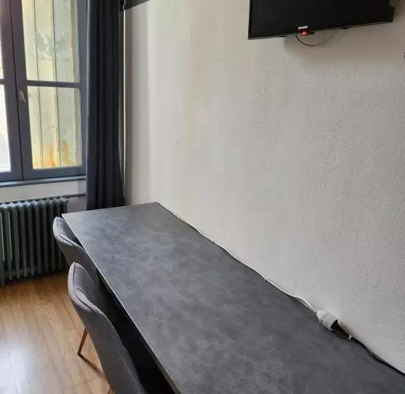 هتل Hôtel Des 2 Gares