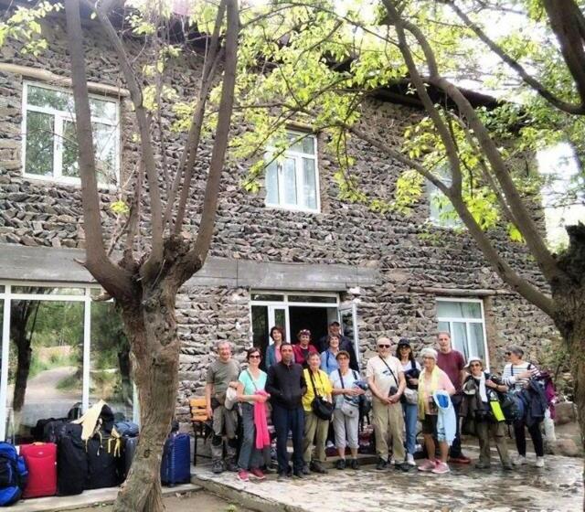 Hotel Manzarahoi Sentob