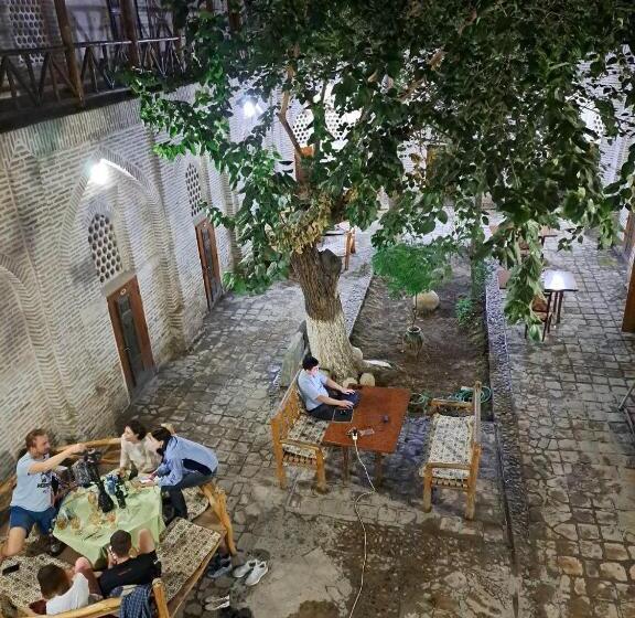 فندق Mekhribon Madina