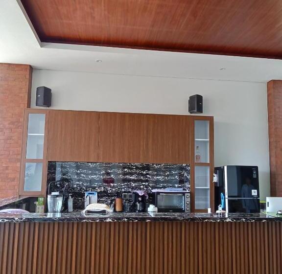 فندق Mesari Villa