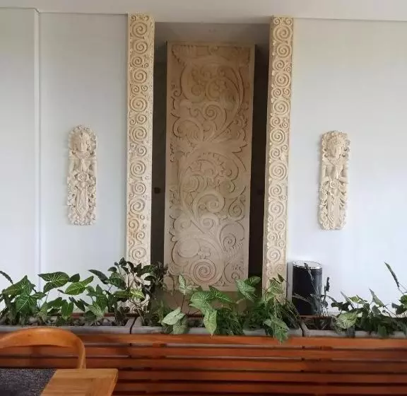 ホテル Mesari Villa