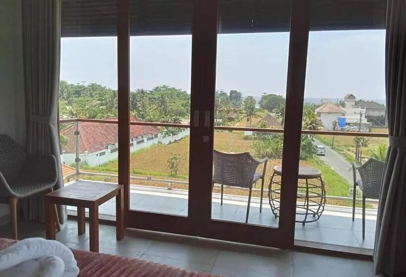 ホテル Mesari Villa