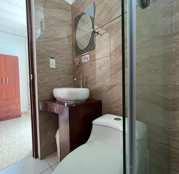 هتل Real Plaza