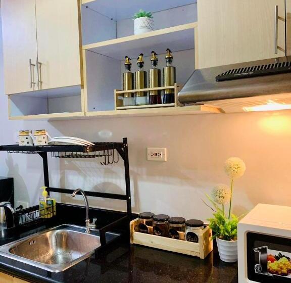 Hotel Sm North Fern@grass Residences