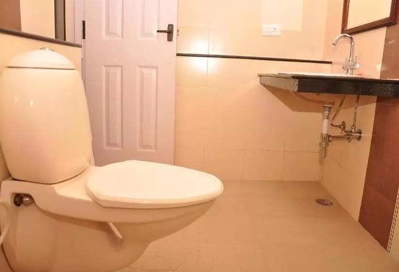 ホテル The Oasis   Yogi Cottage .online