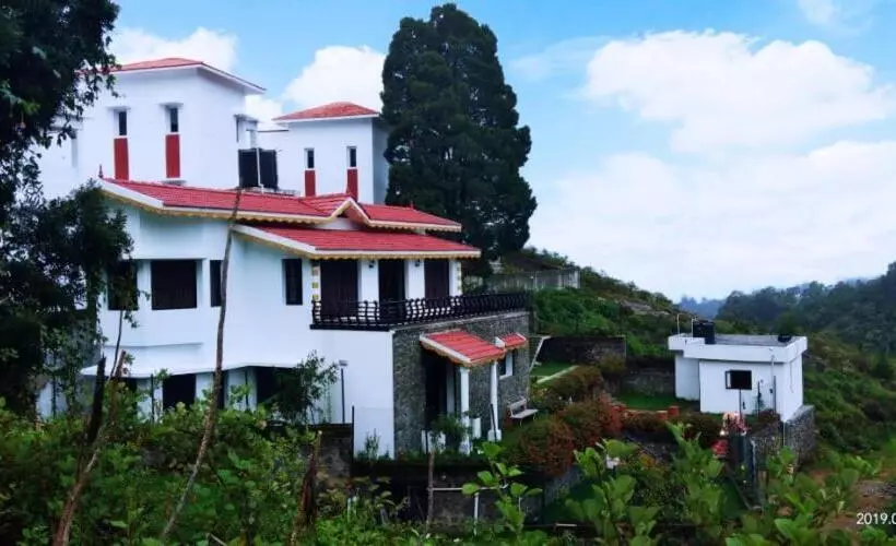 ホテル The Oasis   Yogi Cottage .online