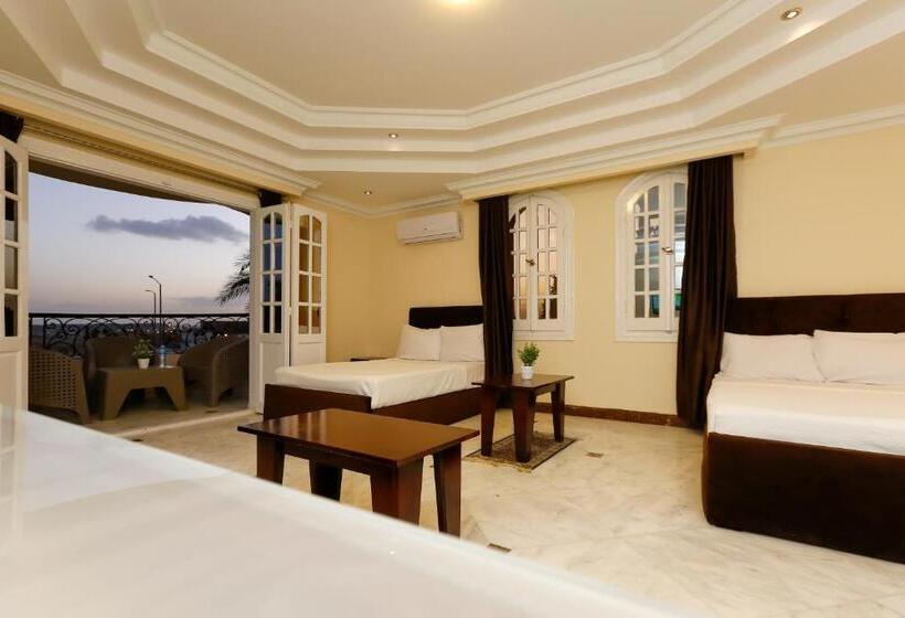 هتل Turquoise Pyramids