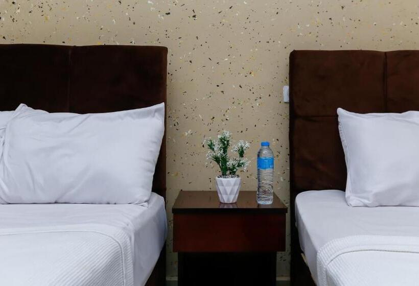 هتل Turquoise Pyramids