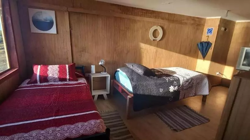 ペンション Hostal El Faro