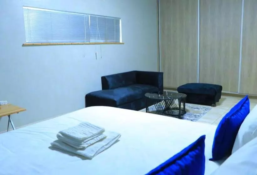 ペンション La Maison Guesthouse