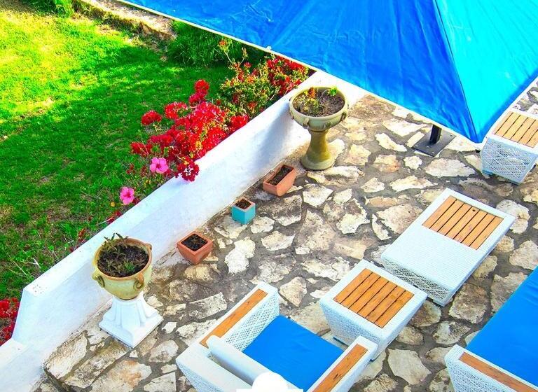 Pension (Hôtel basse catégorie) Maison Eirene