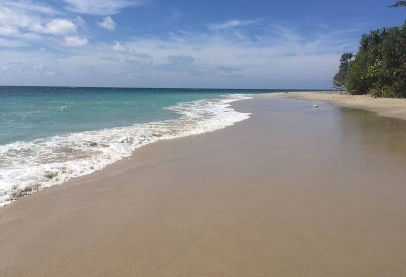 אתר נופש Kandora Luxury Villas