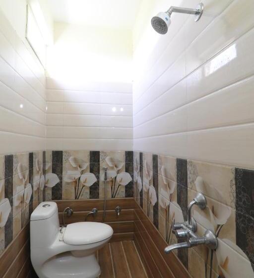 Shree Ram Hotel & Restaurant