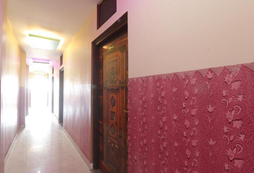 Shree Ram Hotel & Restaurant