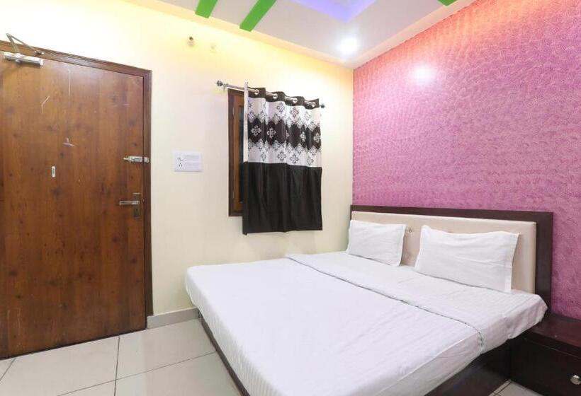 Shree Ram Hotel & Restaurant