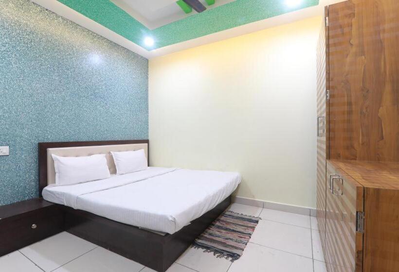 Shree Ram Hotel & Restaurant