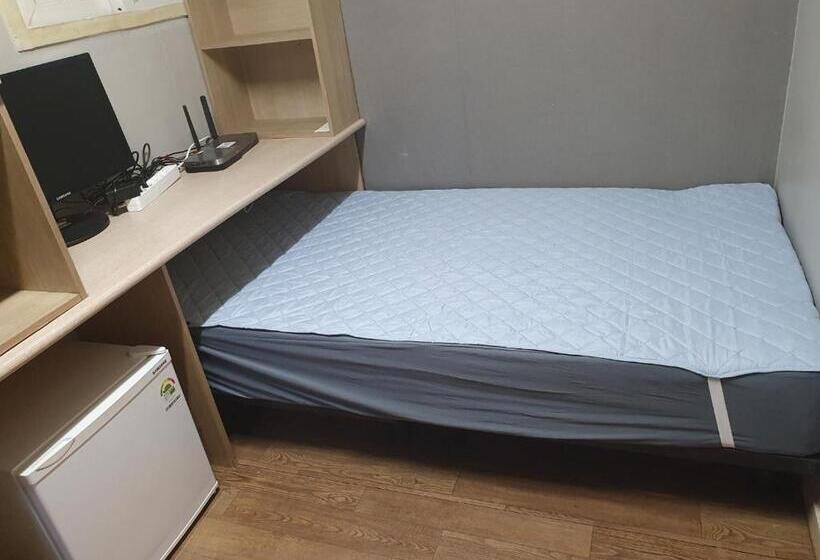 Cămin Halla Livingtel