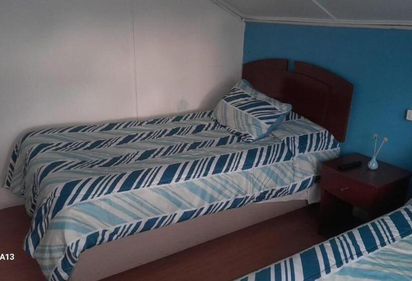 هاستل Hospedaje 12 De Octubre