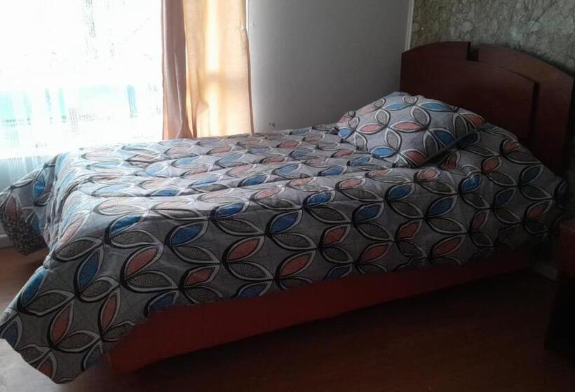 هاستل Hospedaje 12 De Octubre