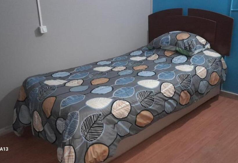 هاستل Hospedaje 12 De Octubre