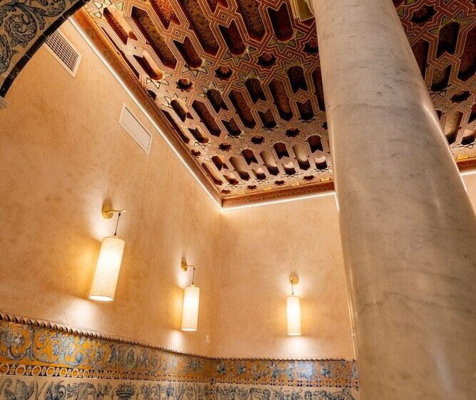 Arco De La Seda Hotel Boutique