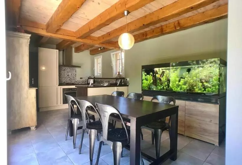 B&b Chambre D Hôtes Gai Félibre Avec Piscine Et Jacuzzi