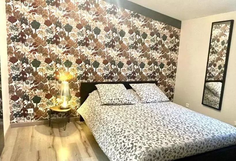 B&b Chambre D Hôtes Gai Félibre Avec Piscine Et Jacuzzi