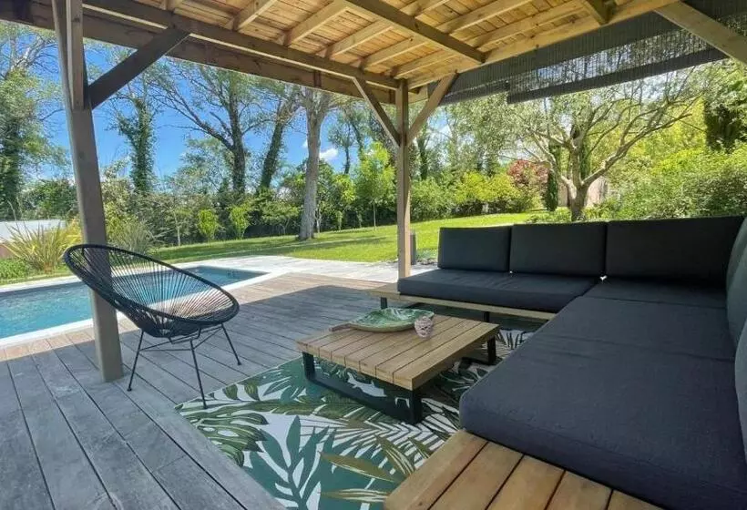 B&b Chambre D Hôtes Gai Félibre Avec Piscine Et Jacuzzi