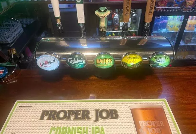 Aamiaismajoitus (B&B) Chiverton Arms