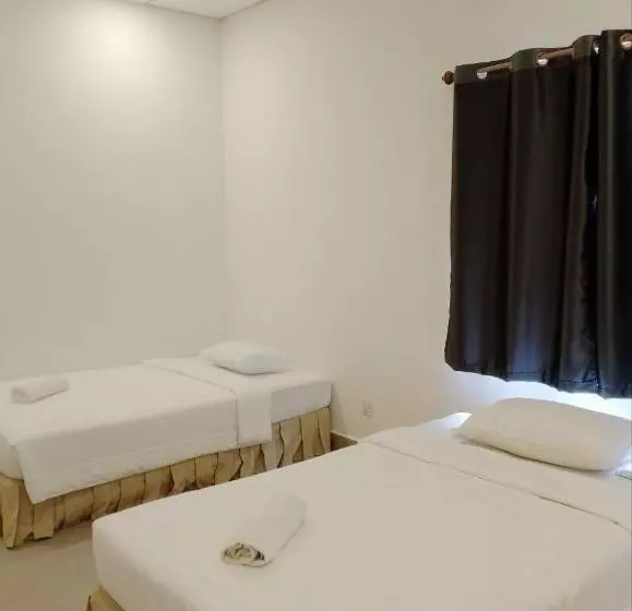 Aamiaismajoitus (B&B) Pl Villa