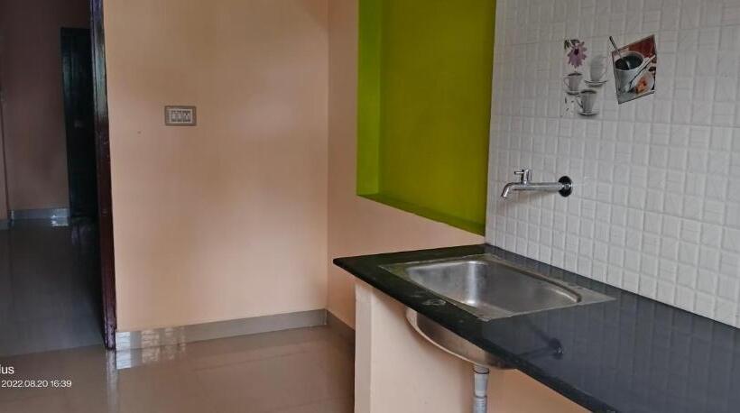 تختخواب و صبحانه The Infinity Villa A Unit Of Nisarga Thana Homes