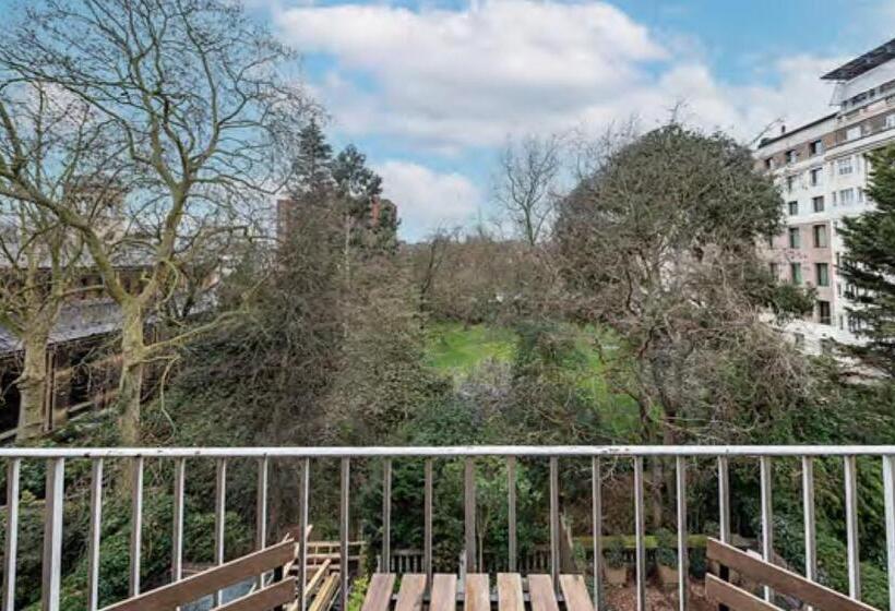 The Harrington   Knightsbridge   18 Rutland Gate