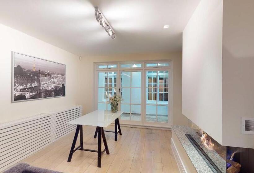 The Harrington   Knightsbridge   18 Rutland Gate